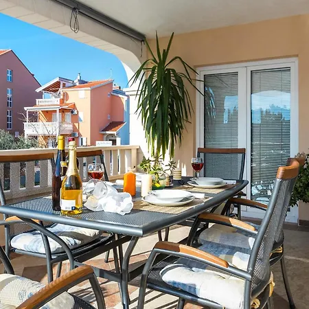 Apartman Three-bedroom In Vodice