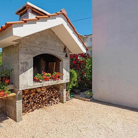 Διαμέρισμα In With Kitchen