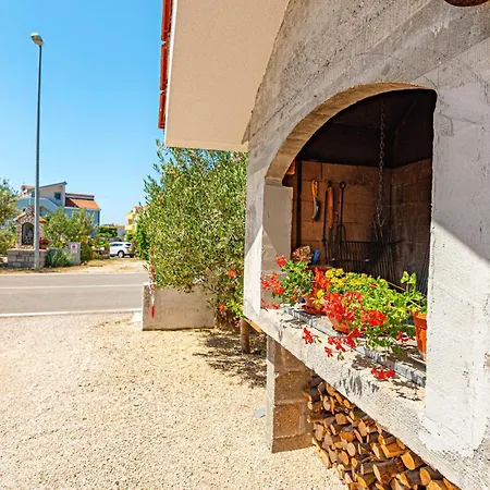 Three-bedroom In Apartman *