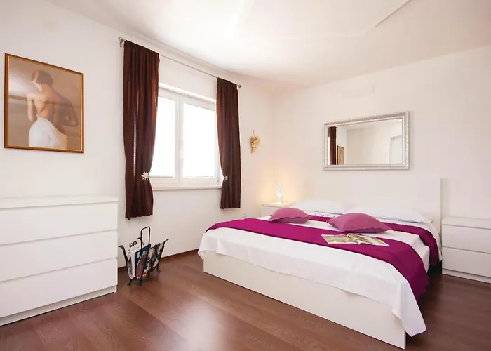 Three-bedroom In Vodice